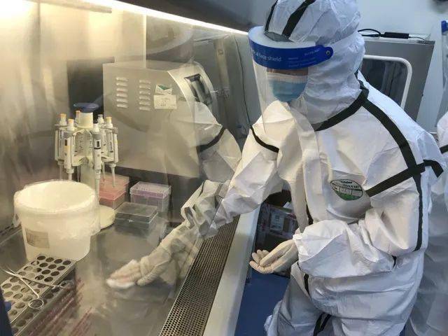 生物清静柜洗濯消毒